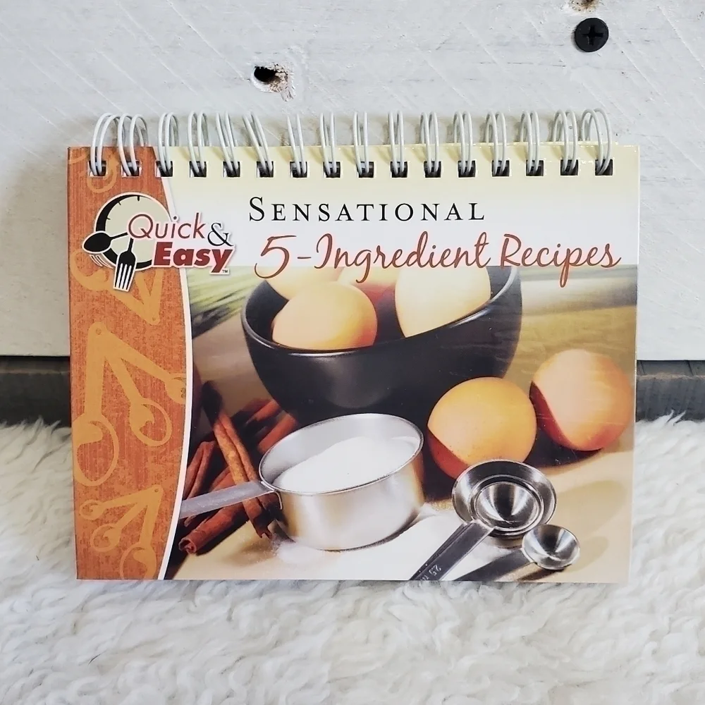 𝅺3 Mini Spiral Hardcover Recipe Cookbooks Casseroles Cookies Bars 5 Ingredients